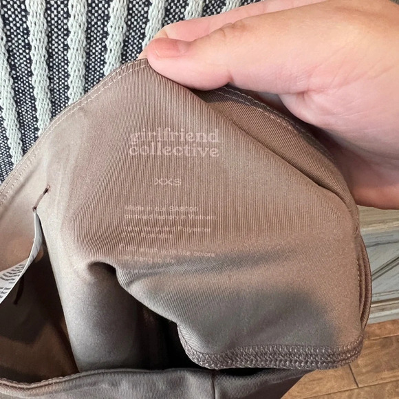 Girlfriend Collective sand bike shorts size XXS - Picture 8 of 8